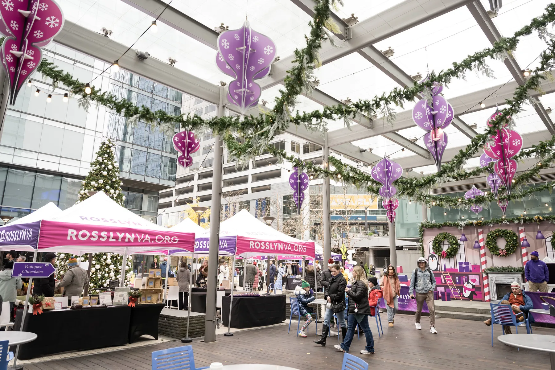 Rosslyn Holiday Market